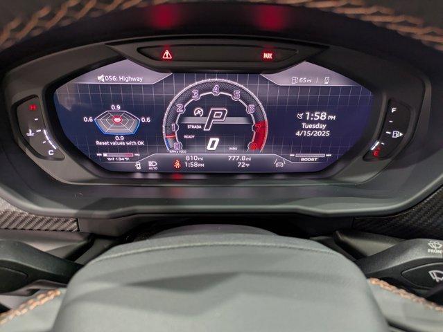 used 2024 Lamborghini Urus car, priced at $275,990