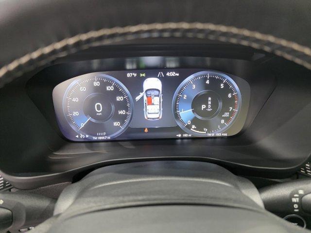 used 2021 Volvo XC40 car, priced at $34,990