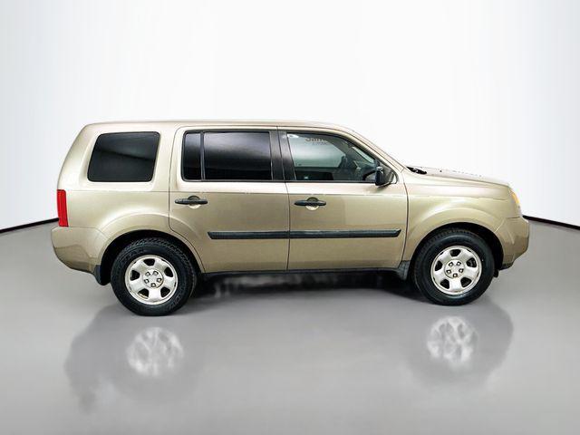 used 2011 Honda Pilot car, priced at $7,250