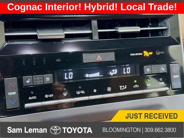 used 2019 Toyota Avalon Hybrid car, priced at $28,250