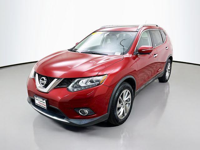 used 2014 Nissan Rogue car, priced at $10,950