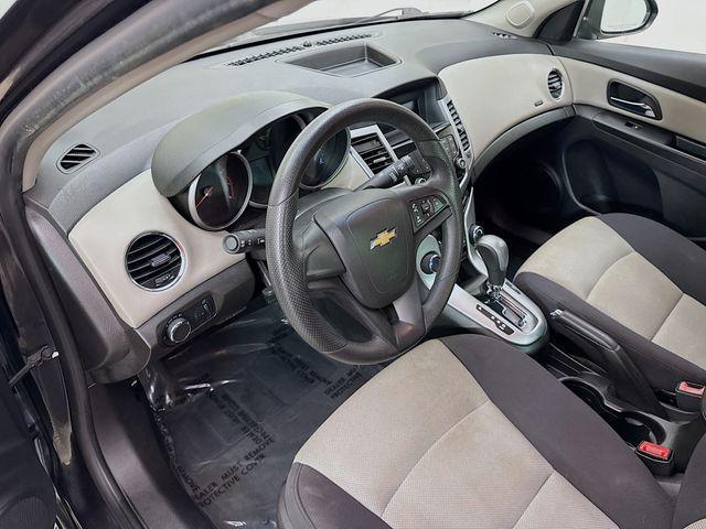 used 2014 Chevrolet Cruze car, priced at $6,950