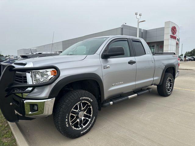 used 2014 Toyota Tundra car, priced at $26,995
