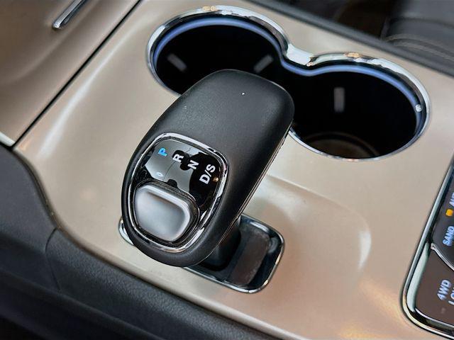 used 2015 Jeep Grand Cherokee car, priced at $16,350