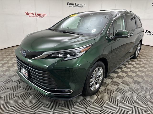 used 2022 Toyota Sienna car, priced at $48,950