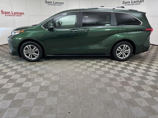 used 2022 Toyota Sienna car, priced at $48,950