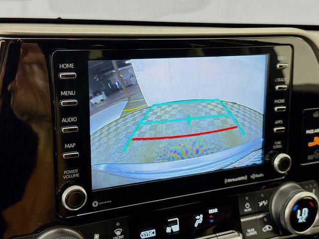 used 2021 Toyota Highlander car, priced at $31,350