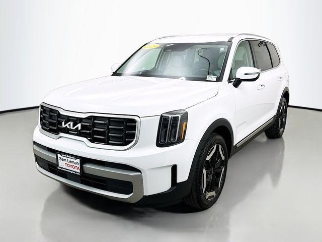 used 2023 Kia Telluride car, priced at $36,250