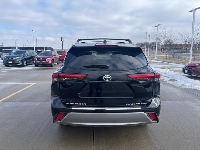 used 2023 Toyota Highlander car, priced at $44,950