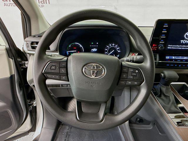 used 2023 Toyota Sienna car, priced at $42,750
