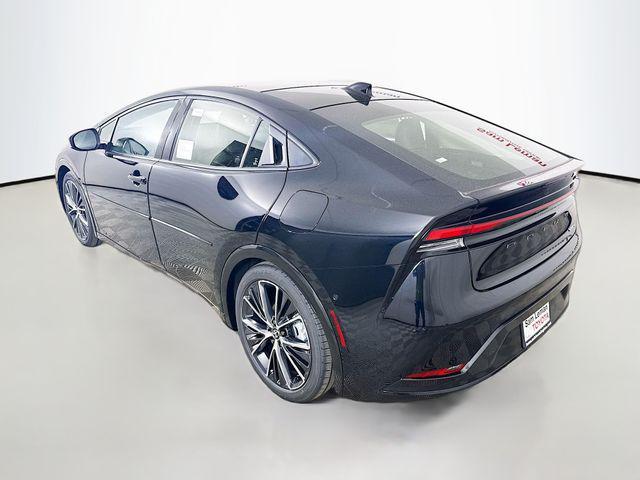 new 2025 Toyota Prius car, priced at $38,108