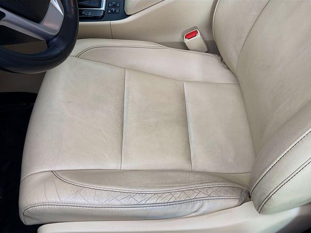 used 2016 Toyota Highlander car, priced at $13,850