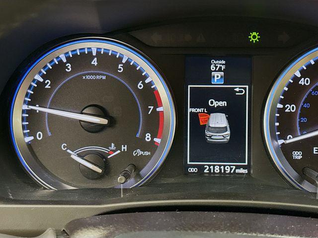 used 2016 Toyota Highlander car, priced at $13,850