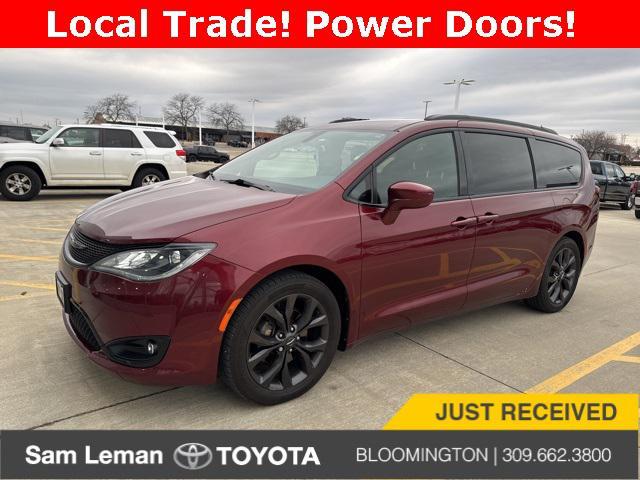 used 2018 Chrysler Pacifica car, priced at $12,950