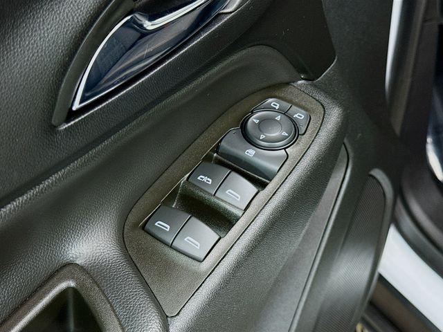 used 2023 Chevrolet Equinox car, priced at $24,450