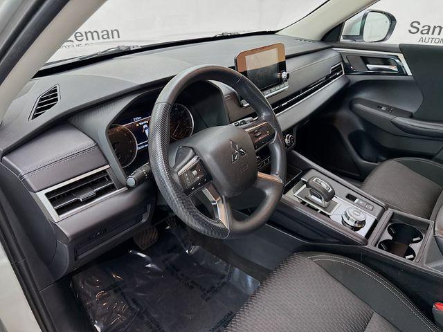 used 2023 Mitsubishi Outlander car, priced at $22,350