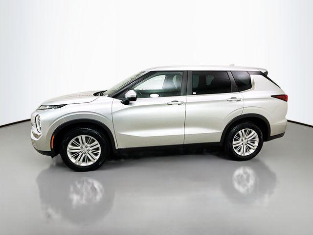 used 2023 Mitsubishi Outlander car, priced at $22,350