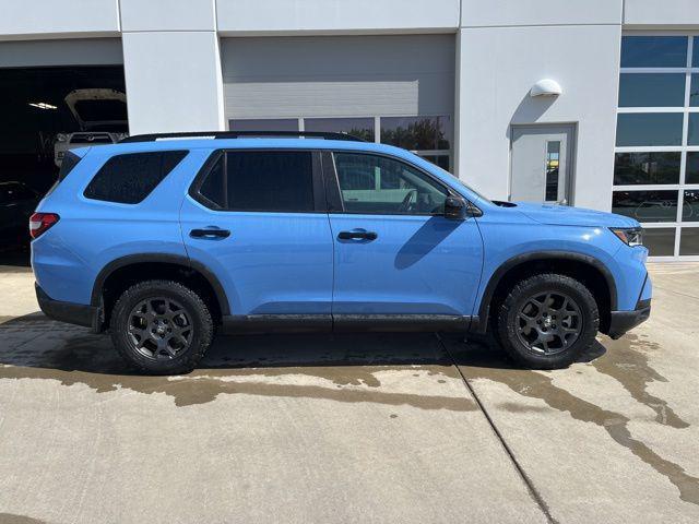used 2023 Honda Pilot car, priced at $40,950