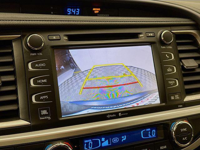 used 2014 Toyota Highlander car, priced at $20,950