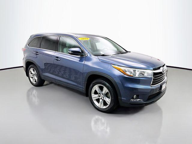 used 2014 Toyota Highlander car, priced at $20,950