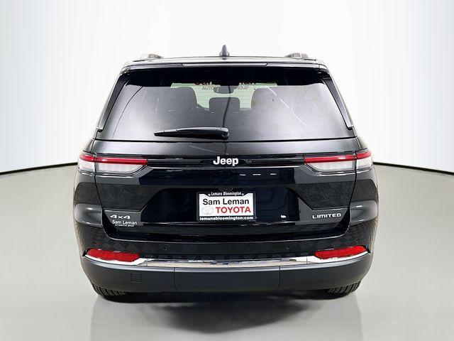 used 2024 Jeep Grand Cherokee car, priced at $39,750