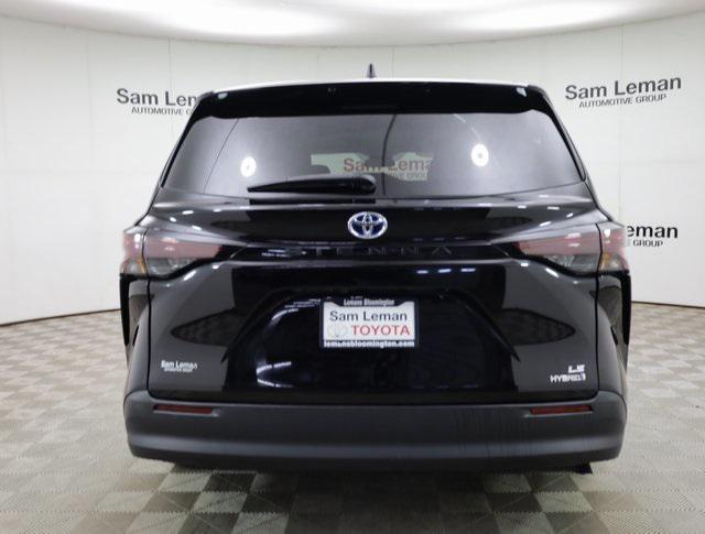 used 2023 Toyota Sienna car, priced at $39,750