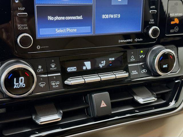 used 2022 Toyota Highlander Hybrid car, priced at $32,250