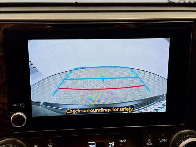 used 2025 Toyota Highlander car, priced at $46,850