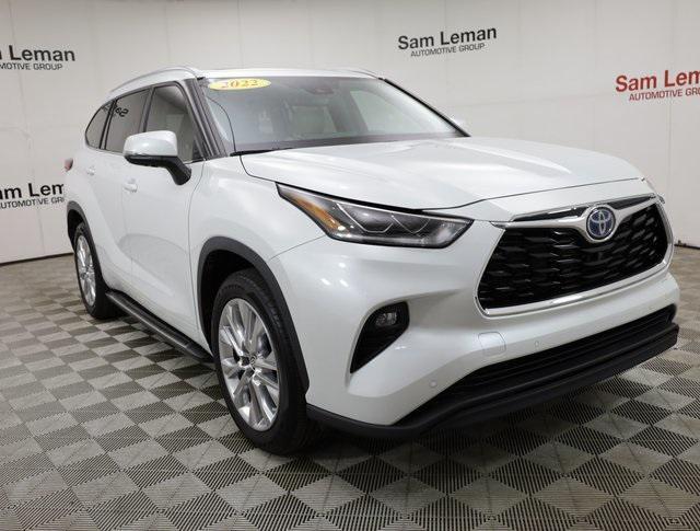 used 2022 Toyota Highlander Hybrid car, priced at $38,950