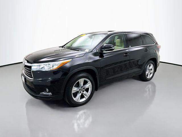 used 2016 Toyota Highlander car, priced at $21,450