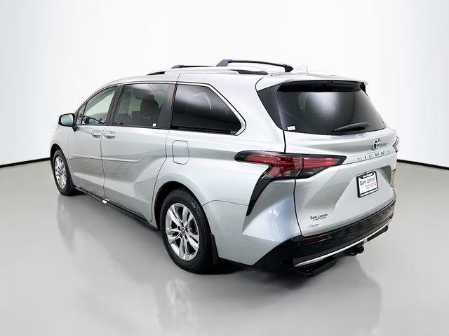 used 2022 Toyota Sienna car, priced at $49,650