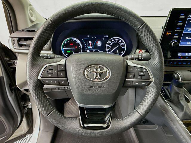 used 2022 Toyota Sienna car, priced at $49,650