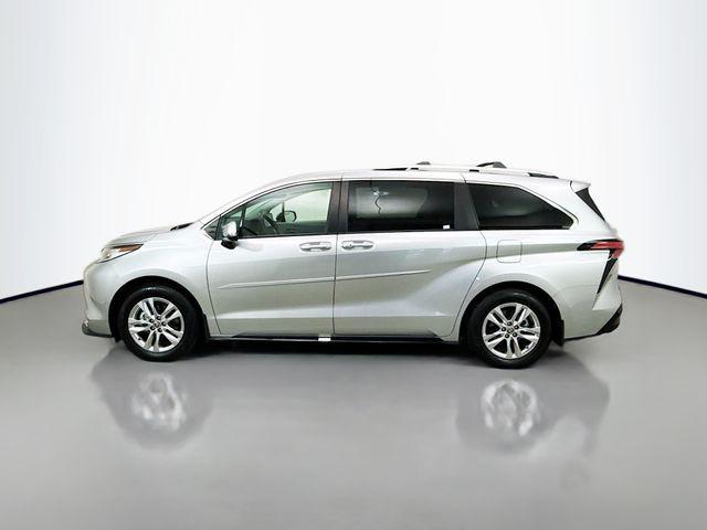 used 2022 Toyota Sienna car, priced at $49,650