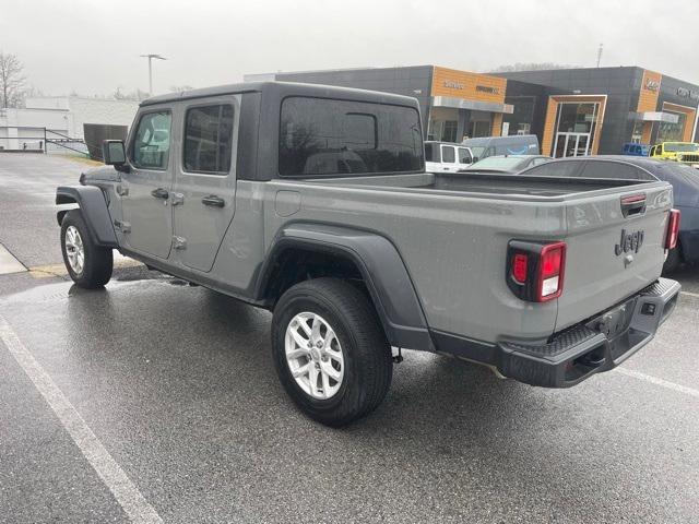 used 2023 Jeep Gladiator car, priced at $32,998