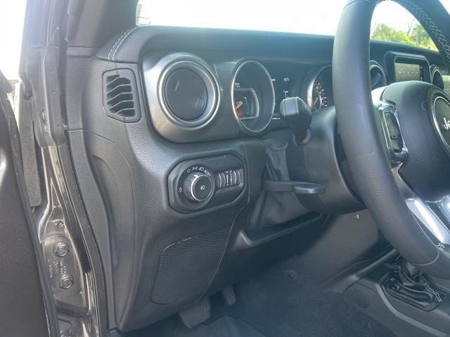 used 2021 Jeep Wrangler Unlimited car, priced at $39,129