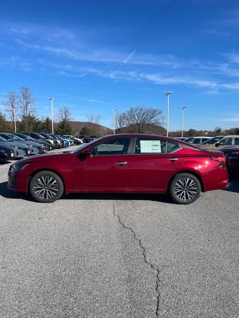 new 2024 Nissan Altima car, priced at $33,030