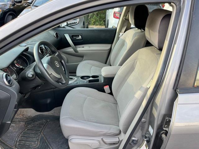 used 2014 Nissan Rogue Select car, priced at $7,942