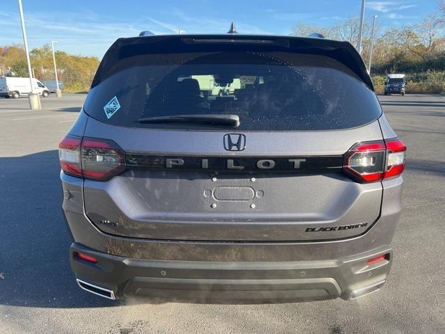 used 2025 Honda Pilot car, priced at $53,998