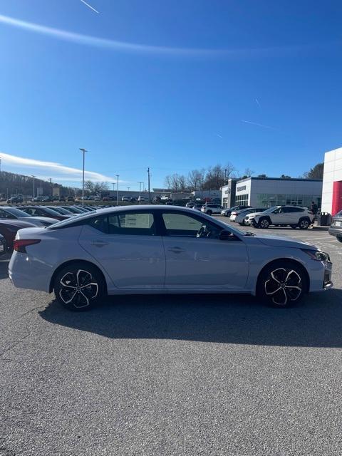 new 2024 Nissan Altima car, priced at $32,450