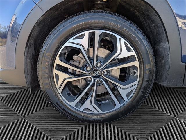 used 2019 Hyundai Santa Fe car, priced at $19,325