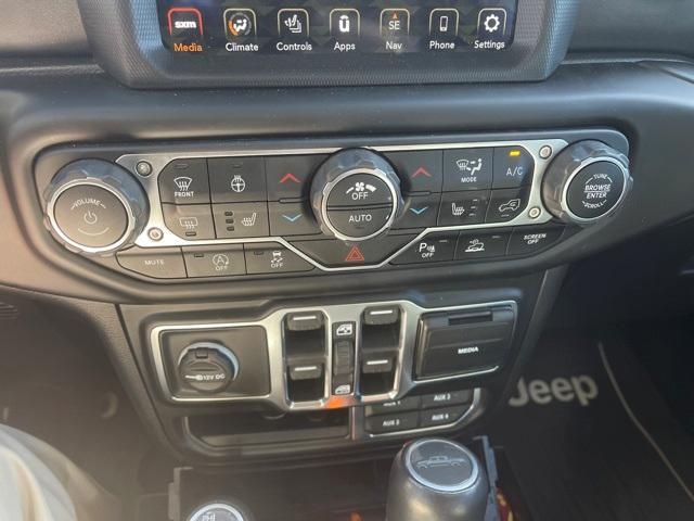 used 2020 Jeep Gladiator car, priced at $34,476