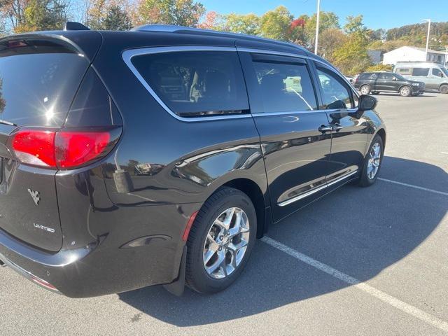 used 2017 Chrysler Pacifica car, priced at $19,998