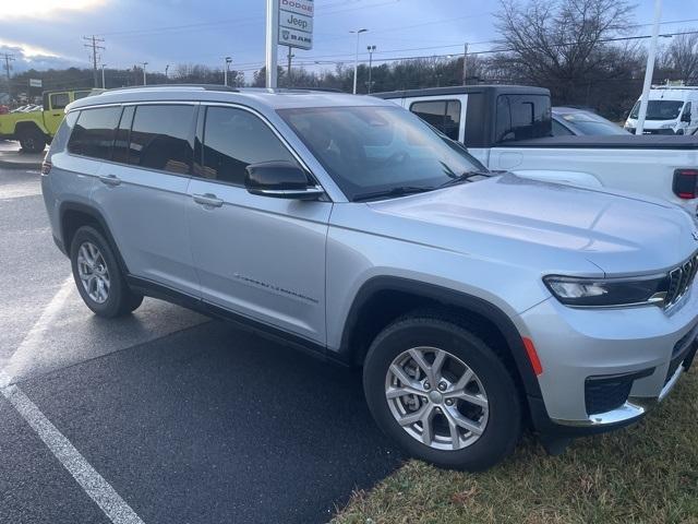 used 2021 Jeep Grand Cherokee L car, priced at $33,998