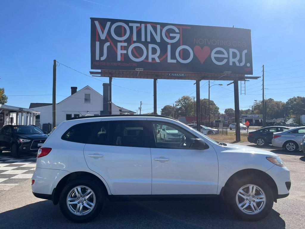 used 2011 Hyundai Santa Fe car, priced at $7,400