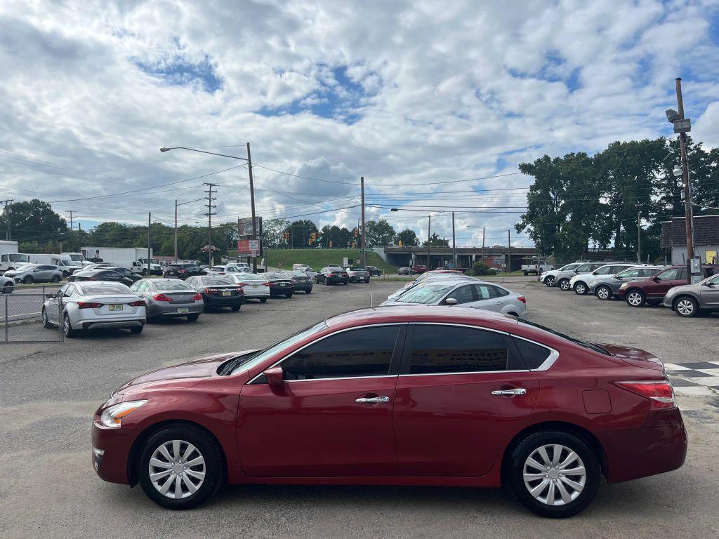 used 2013 Nissan Altima car, priced at $5,900