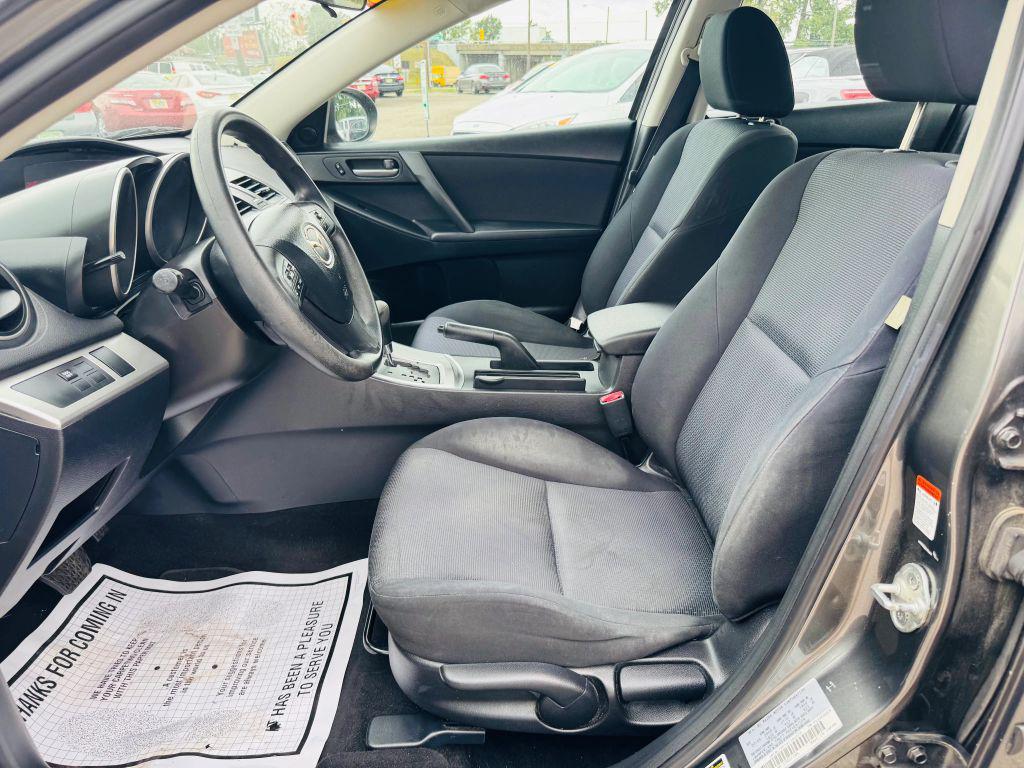 used 2010 Mazda Mazda3 car, priced at $5,900