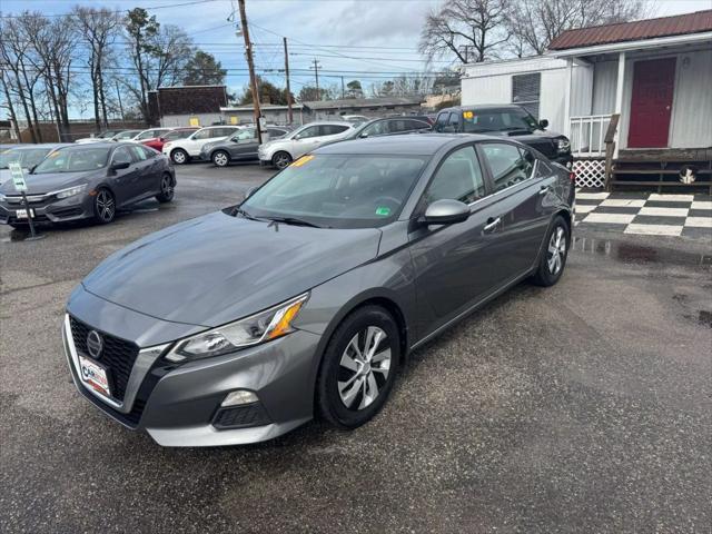 used 2020 Nissan Altima car, priced at $11,500