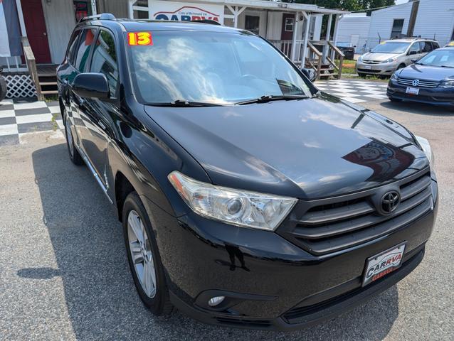 used 2013 Toyota Highlander car, priced at $14,800