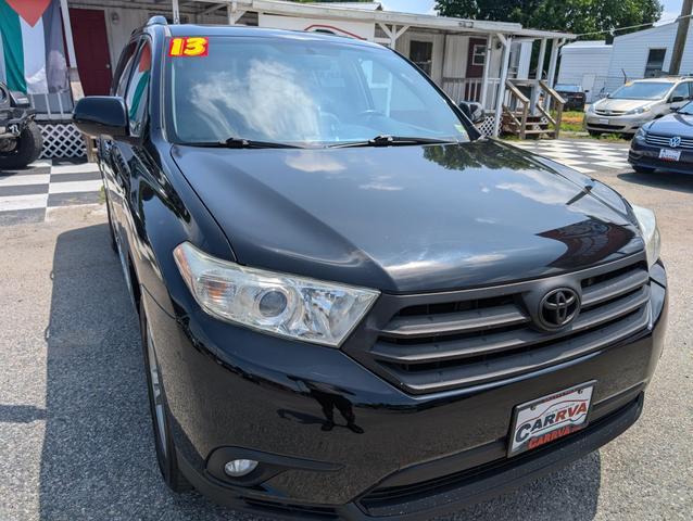 used 2013 Toyota Highlander car, priced at $14,800