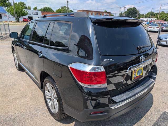 used 2013 Toyota Highlander car, priced at $14,800